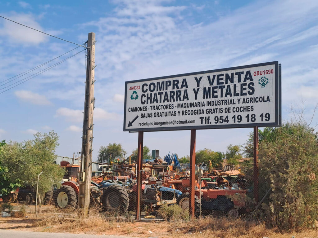 Compra-venta de chatarras y metales, Desguaces y recambios